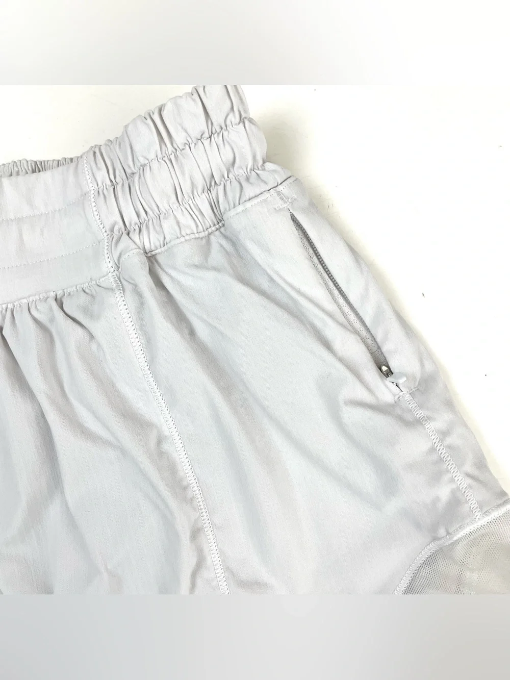 lululemon Hotty Hot Short II Long 4” White